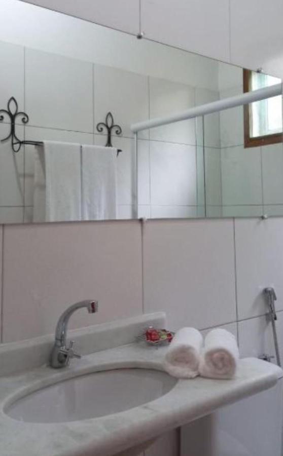 Inn Velinn Gaia Gardens *