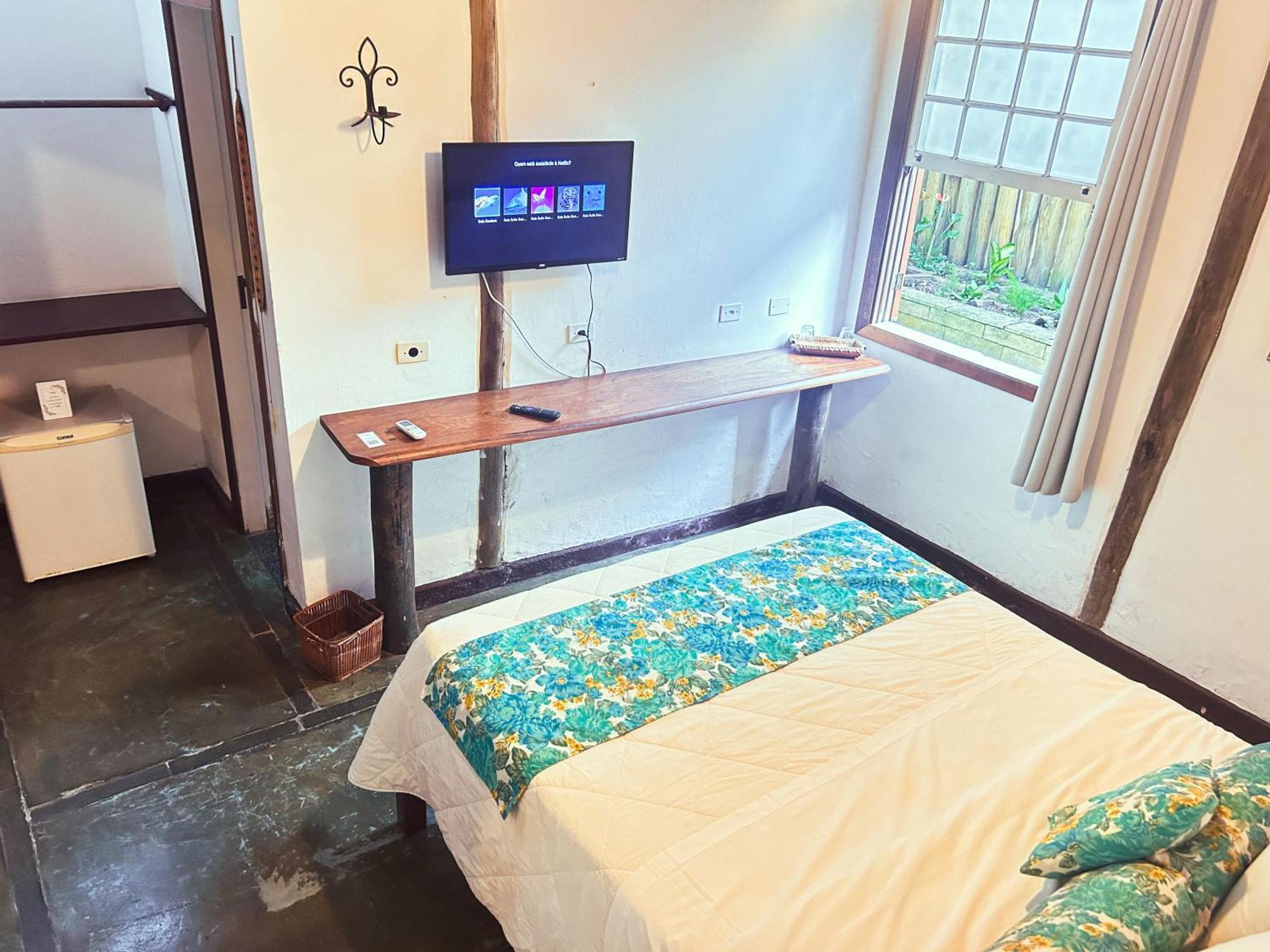 Velinn Gaia Gardens Inn